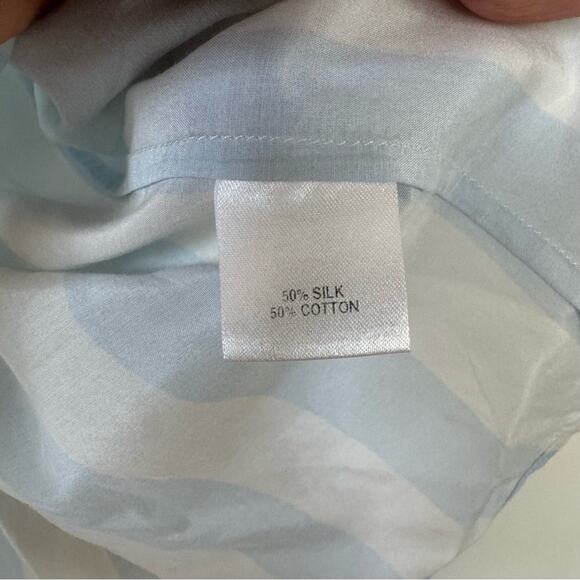Tucker The Classic Blouse Baby Blue and White Striped Smocked Silk Shirt XS - Picture 7 of 8